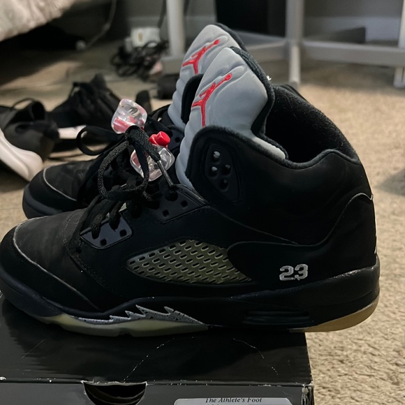 ‘07 Jordan Black Metallic 5 size 5Y (6.5 womens) - Picture 1 of 5